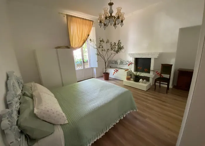 Officina Scrittoria Apartment Milan