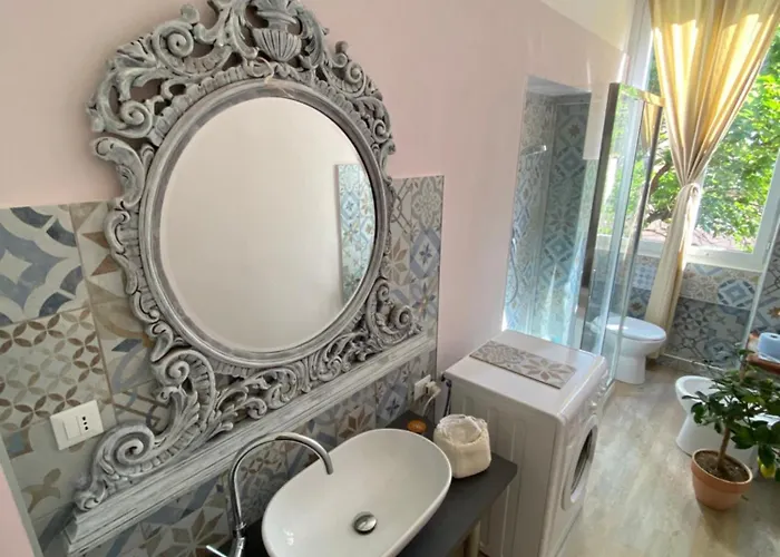 Officina Scrittoria Apartment *